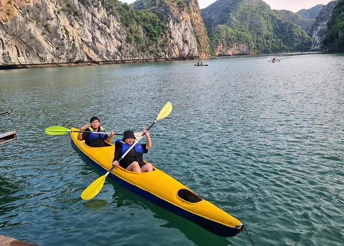 Indochine Cruise Lan Ha Bay  5*