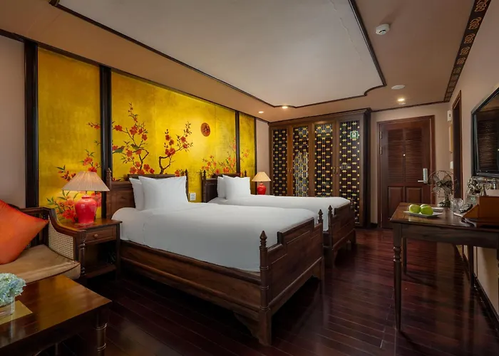 Indochine Cruise Lan Ha Bay 