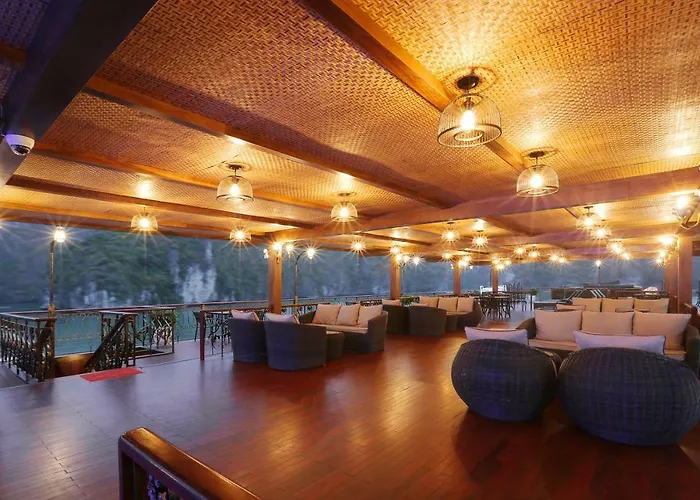 Indochine Cruise Lan Ha Bay 5* Ha Long